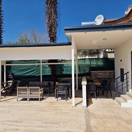 Paddys Apartments Ovacik Ölüdeniz Exterior foto
